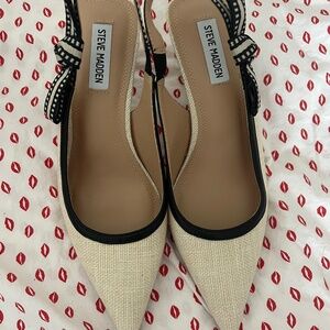 Steve Madden kitten heels